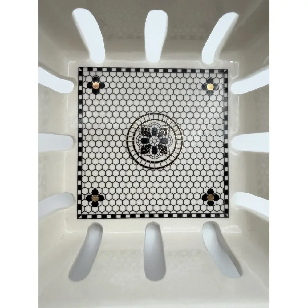Anthropologie Mon Cheri Bistro Garden Tile Small Stoneware Berry Basket 4.25”